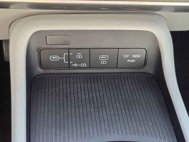 2024 Hyundai KONA SEL FWD