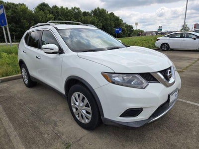 2016 Nissan Rogue FWD 4dr S