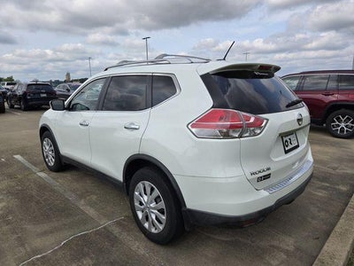 2016 Nissan Rogue FWD 4dr S