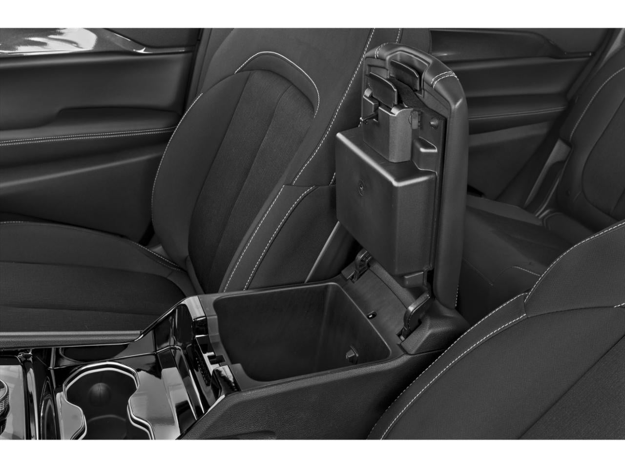 2023 Jeep Grand Cherokee L Altitude 4x2