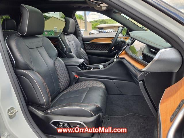 2023 Jeep Grand Cherokee L Summit 4x4