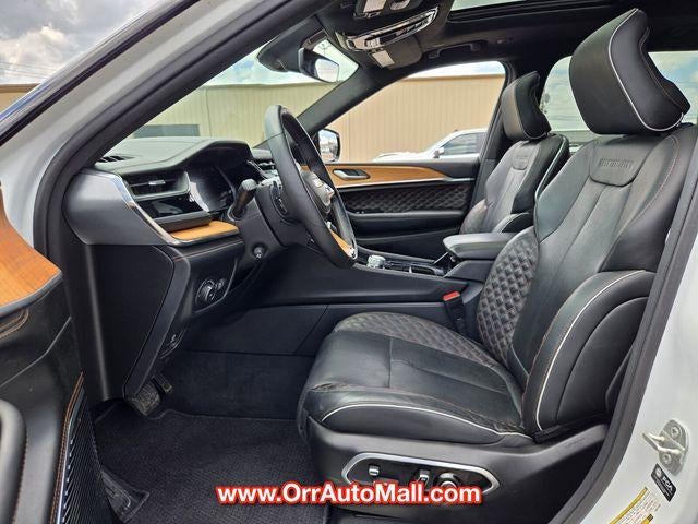 2023 Jeep Grand Cherokee L Summit 4x4