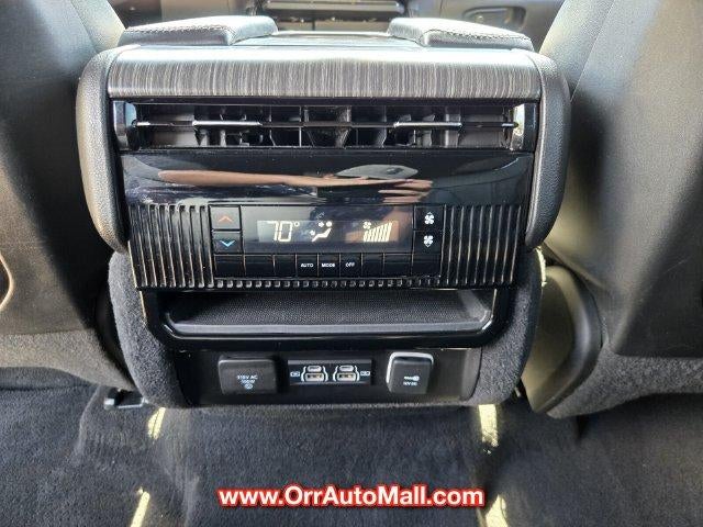 2024 Jeep Wagoneer L Series II 4x4