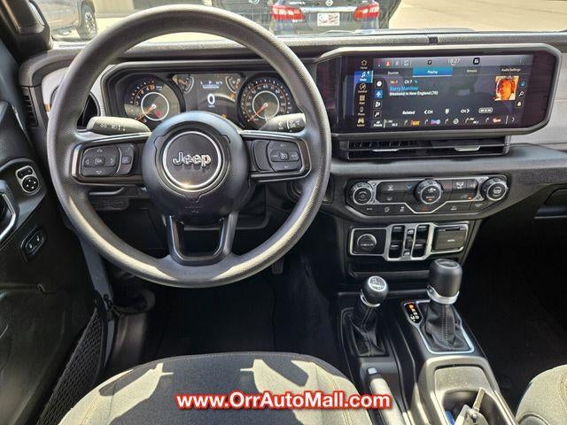 2025 Jeep Gladiator Nighthawk 4x4 *Ltd Avail*