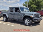 2025 Jeep Gladiator Nighthawk 4x4 *Ltd Avail*