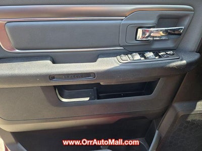 2021 RAM 1500 Classic SLT 4x4 Crew Cab 5'7" Box
