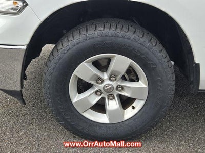 2023 RAM 1500 Classic SLT 4x4 Crew Cab 5'7" Box