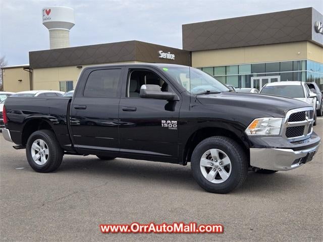 2023 RAM 1500 Classic SLT 4x4 Crew Cab 5'7" Box