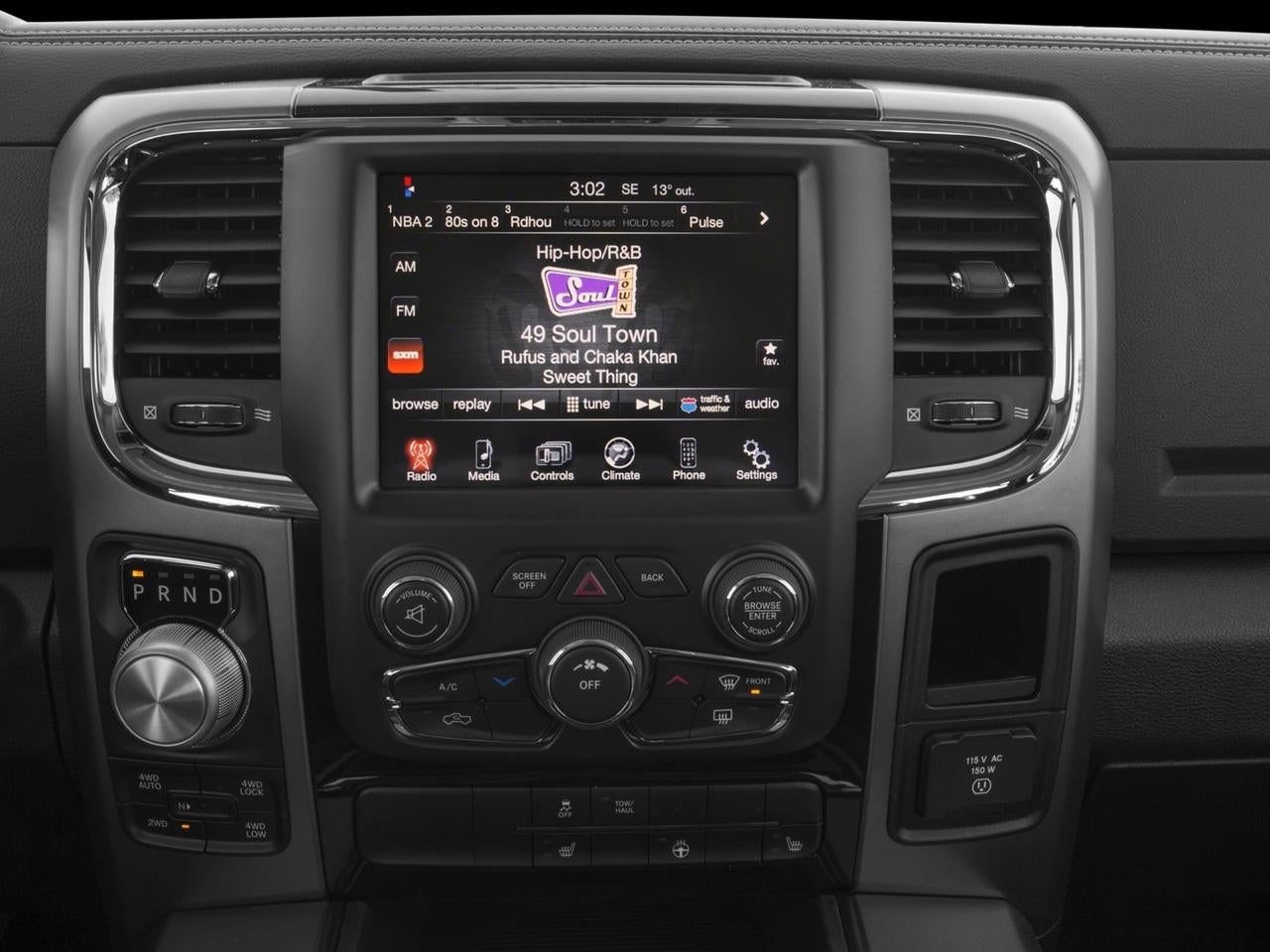 2016 RAM 1500 4WD Crew Cab 6.4 Ft Big Horn