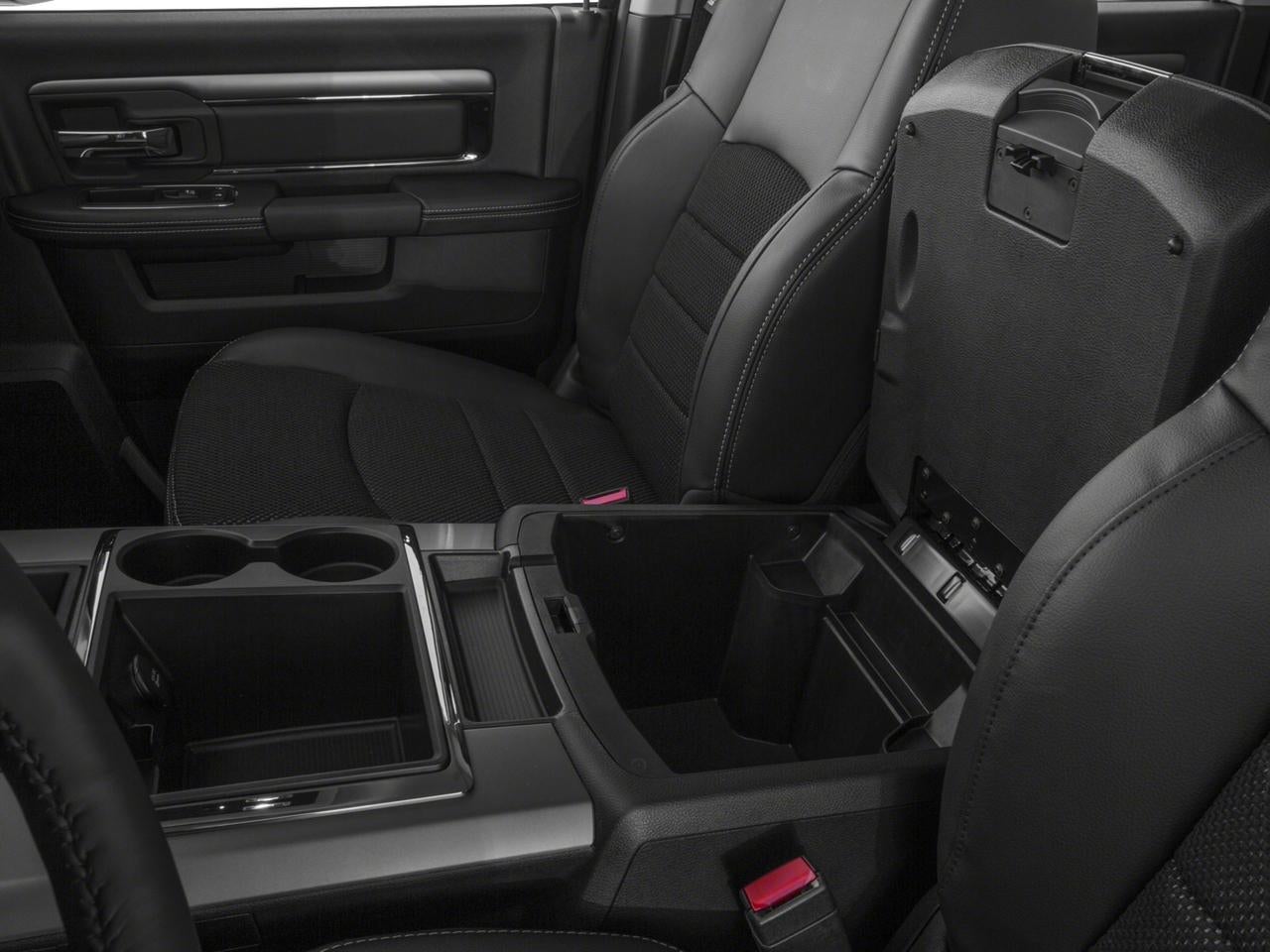 2016 RAM 1500 4WD Crew Cab 6.4 Ft Big Horn