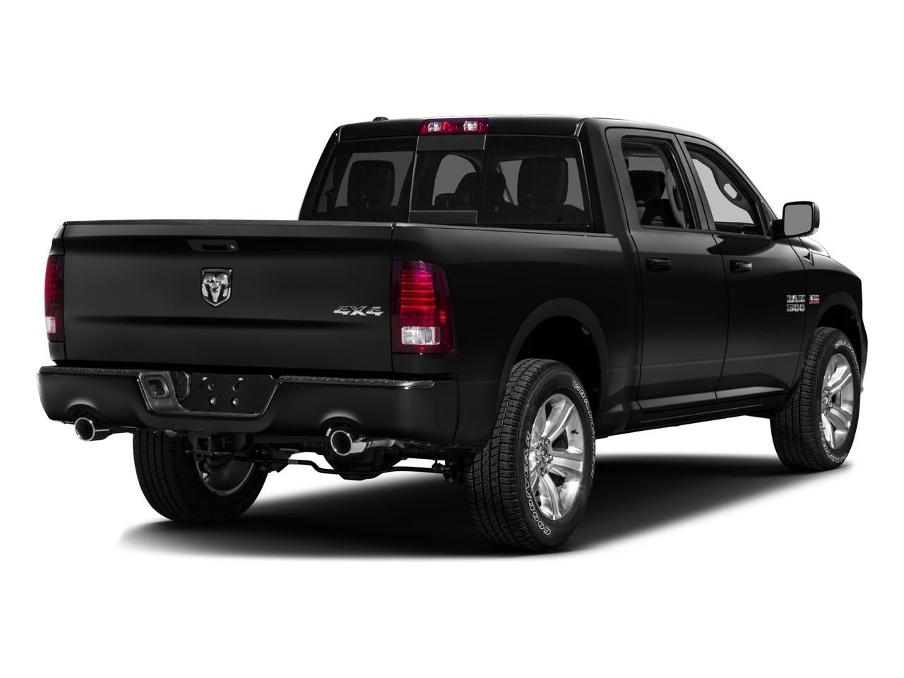 2016 RAM 1500 4WD Crew Cab 6.4 Ft Big Horn