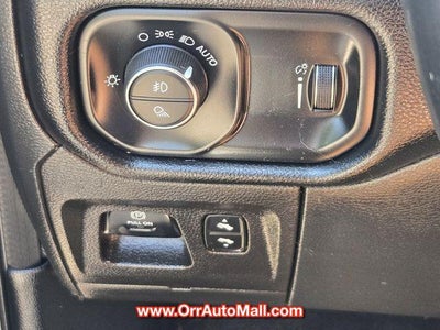 2022 RAM 1500 Big Horn 4x2 Quad Cab 6'4" Box