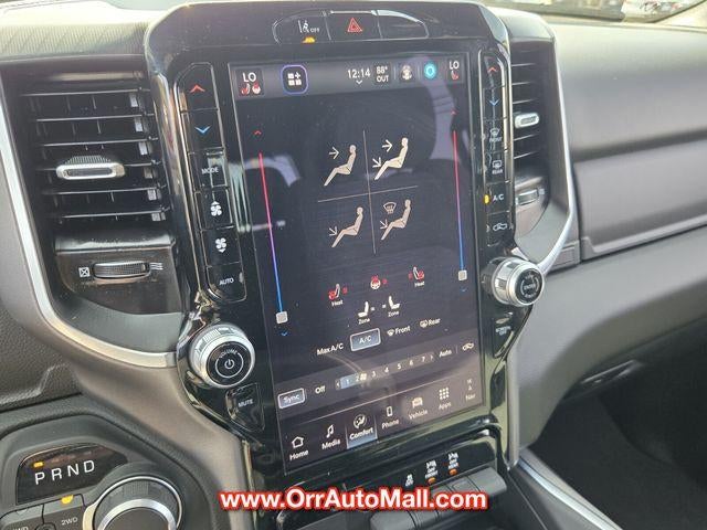 2025 RAM 1500 Big Horn 4x4 Crew Cab 5'7" Box