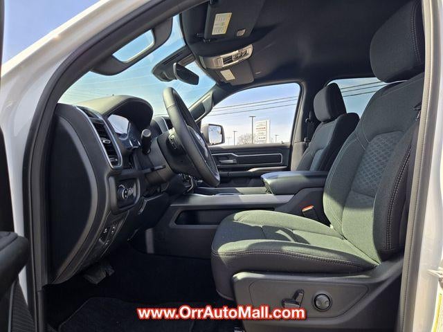 2025 RAM 1500 Big Horn 4x4 Crew Cab 5'7" Box