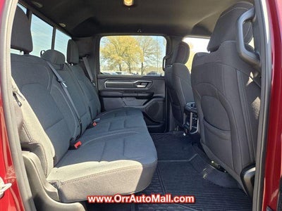 2022 RAM 1500 Big Horn 4x4 Crew Cab 5'7" Box