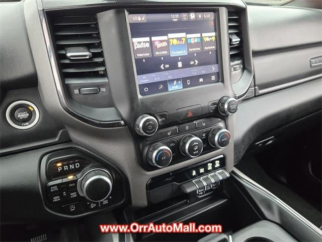 2022 RAM 1500 Big Horn 4x4 Crew Cab 5'7" Box