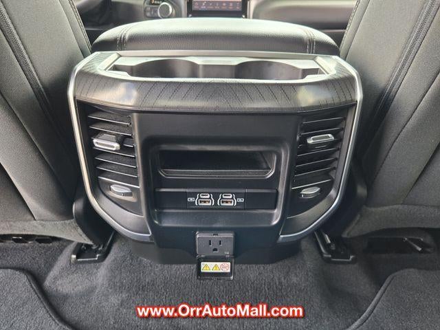 2026 RAM 1500 Big Horn 4x4 Crew Cab 5'7" Box
