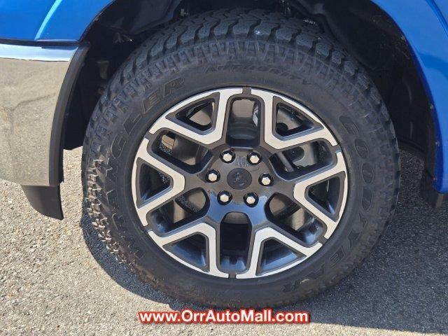 2025 RAM 1500 Big Horn 4x4 Crew Cab 5'7" Box