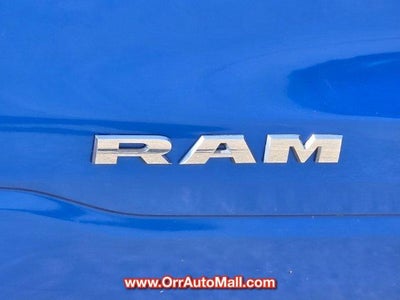 2025 RAM 1500 Big Horn 4x4 Crew Cab 5'7" Box