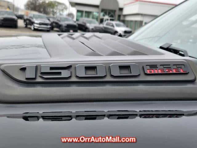 2021 RAM 1500 Limited 4x4 Crew Cab 5'7" Box