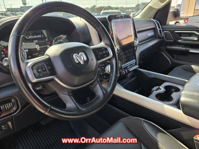 2022 RAM 1500 Laramie 4x4 Crew Cab 5'7" Box
