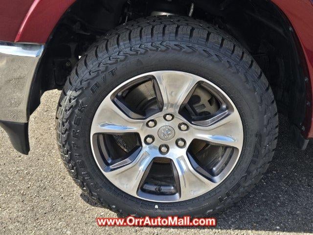2022 RAM 1500 Laramie 4x4 Crew Cab 5'7" Box