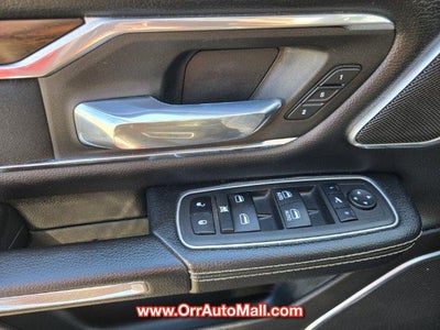 2022 RAM 1500 Laramie 4x4 Crew Cab 5'7" Box