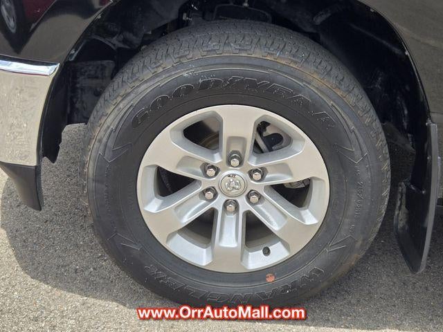 2024 RAM 1500 Laramie 4x4 Crew Cab 5'7" Box