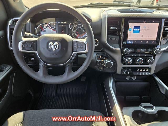 2025 RAM 1500 Big Horn 4x4 Crew Cab 6'4" Box