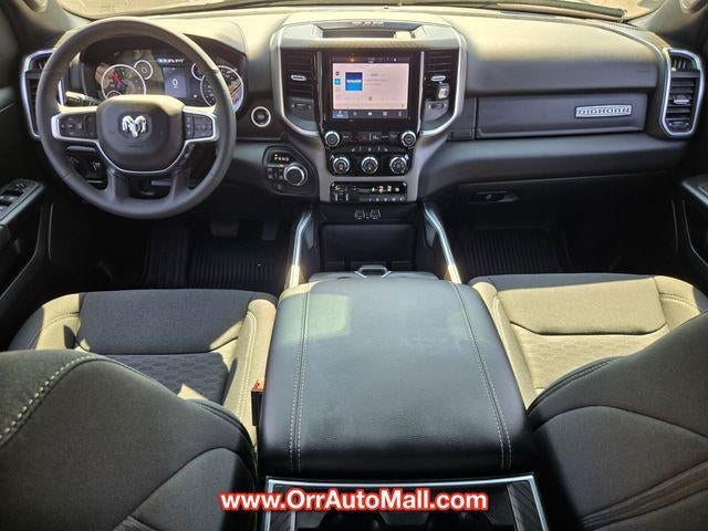 2025 RAM 1500 Big Horn 4x4 Crew Cab 6'4" Box