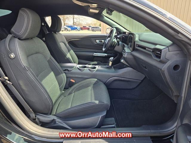 2024 Ford Mustang GT Fastback