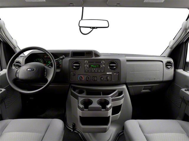 2011 Ford Econoline Wagon E-350 Super Duty Ext XLT