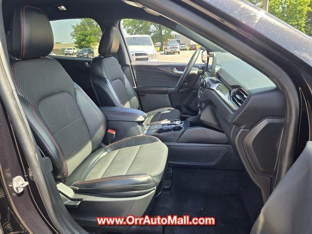 2023 Ford Escape ST-Line FWD