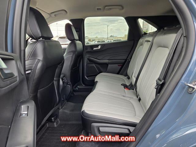 2026 Ford Escape Platinum AWD