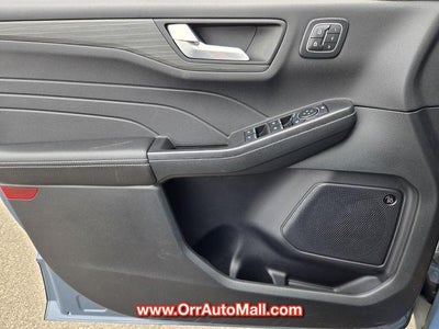 2026 Ford Escape Platinum AWD