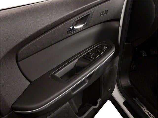 2010 GMC Acadia Front-Wheel Drive SLE