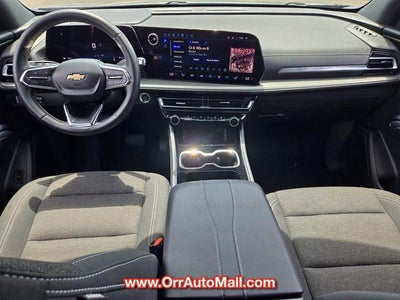 2025 Chevrolet Traverse LT w/1LT