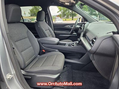 2025 Chevrolet Traverse LT w/1LT