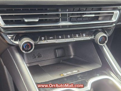 2025 Chevrolet Traverse LT w/1LT
