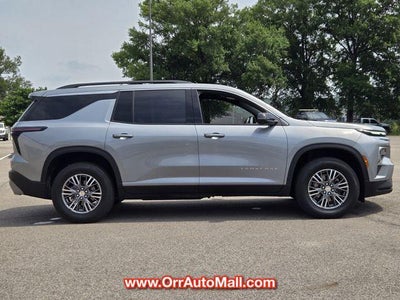 2025 Chevrolet Traverse LT w/1LT