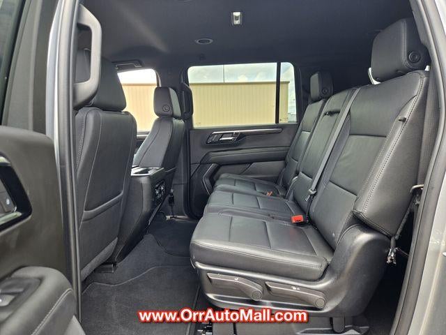 2025 Chevrolet Suburban 4WD Z71