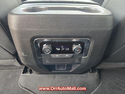2025 Chevrolet Suburban 4WD Z71
