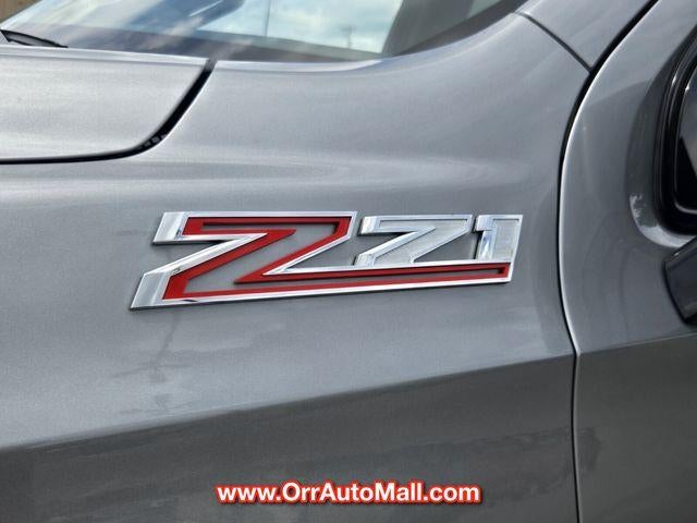 2025 Chevrolet Suburban 4WD Z71