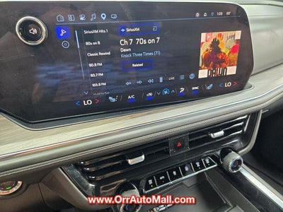 2025 Chevrolet Suburban 4WD Z71