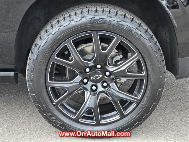 2023 Chevrolet Suburban 4WD High Country