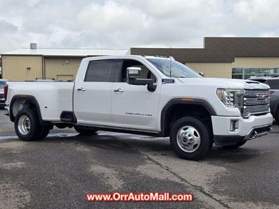 2023 GMC Sierra 3500HD Crew Cab Long Box 4-Wheel Drive Denali
