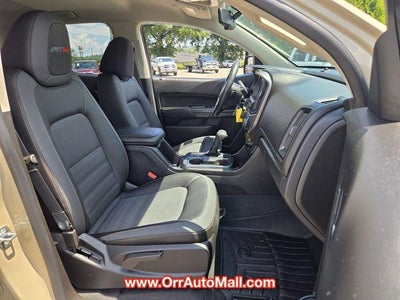2021 GMC Canyon Crew Cab Short Box 4-Wheel Drive AT4 w/Cloth