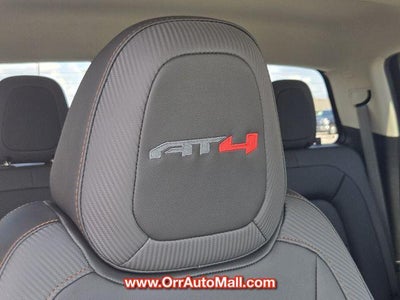 2021 GMC Canyon Crew Cab Short Box 4-Wheel Drive AT4 w/Cloth
