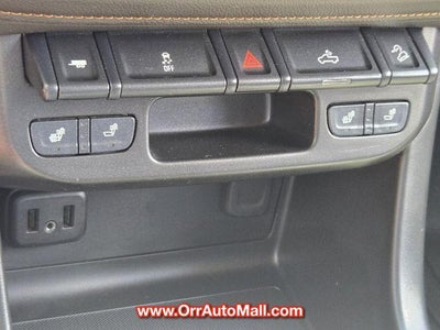2021 GMC Canyon Crew Cab Short Box 4-Wheel Drive AT4 w/Cloth