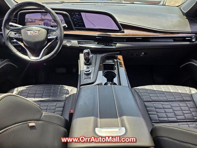 2023 Cadillac Escalade 4WD Sport Platinum